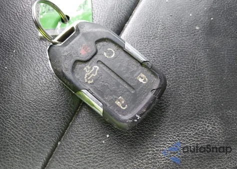 2020 Chevrolet Silverado 1500 4Wd Short Bed Rst from USA, damaged, VIN 3GCUYEEDXLG166531